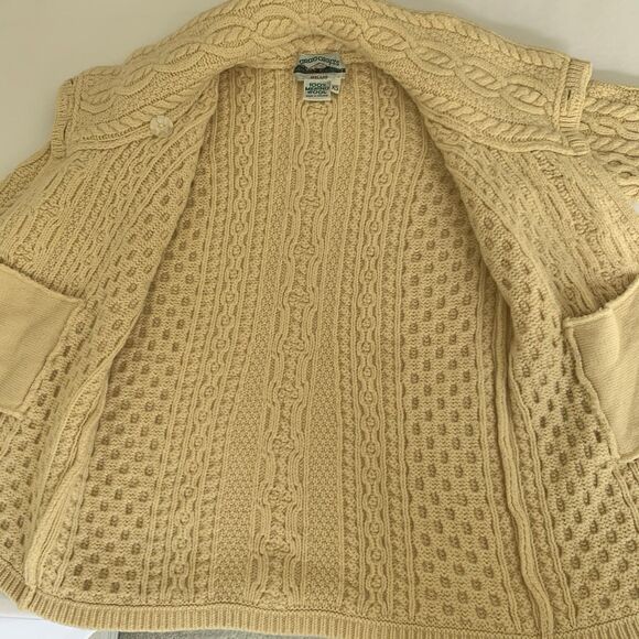 Aran Crafts Sweater Cardigan Women XS Beige Cream Button Chunky Cable Knit Irish - Picture 6 of 8